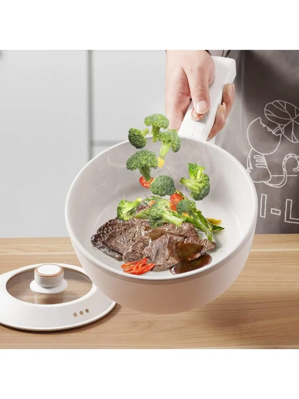 Multifunctional 2L Electric Hot Pot, Non-Stick Cooking Pot for Noodles, Ramen